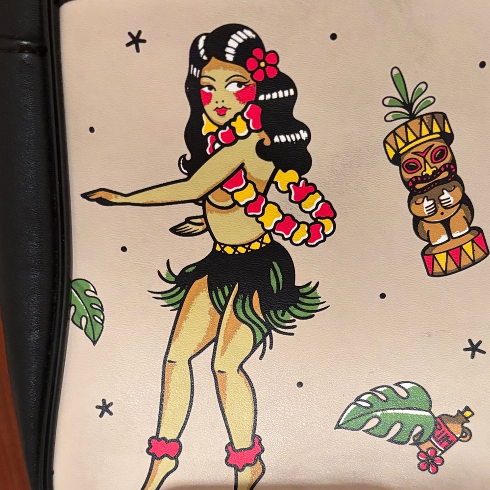 Sourpuss Black and Red Hula Dancers Shoulder Bag - Picture 3 of 7